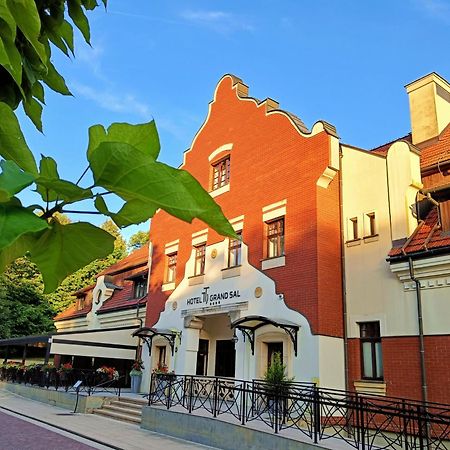 Grand Sal Hotell Wieliczka Exteriör bild